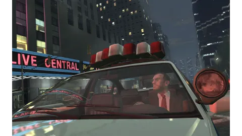 Niko out on the town...in a cop car!
