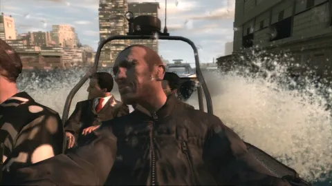 Niko looks behind as police boats close in
