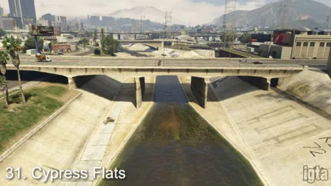 GTA 5 Under The Bridge 31