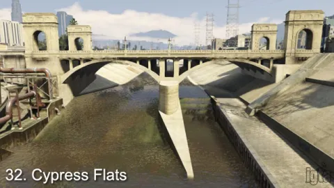 GTA 5 Under The Bridge 32