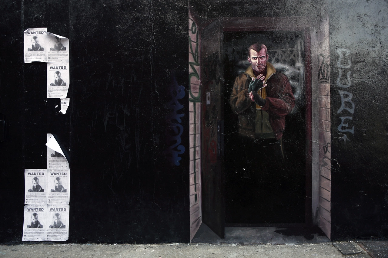 Niko standing in a doorway.