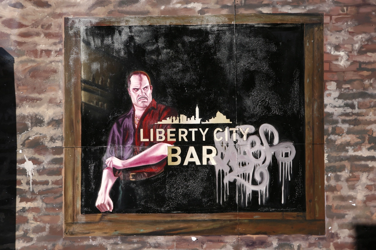 Bouncer at the Liberty City Bar.